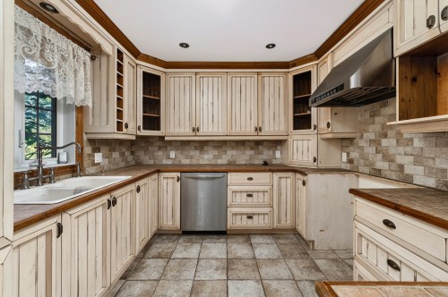 Kitchen - 60 Rue Maréchal-Ferrant, Saint-Calixte, QC 