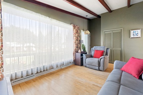 Living Room - 3379 Rue Biard, Québec (Sainte-Foy/Sillery/Cap-Rouge), QC 