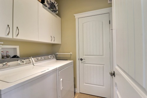 Laundry - 242 Rue D'Everell, Québec (Beauport), QC 