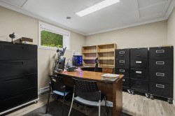 Bureau - 