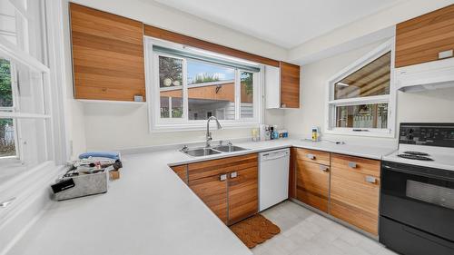 308 11Th Avenue, Cranbrook, BC 