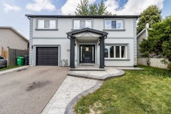 119 Madoc Drive  Brampton, ON L6V 2A5