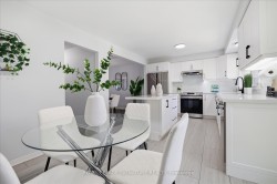 22 Snapdragon Drive  Toronto, ON M2J 4X6