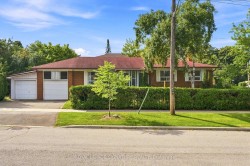 1 Dalegrove Crescent Toronto, ON M9B 6A5