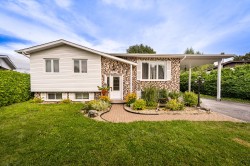 16240 Rue des Sorbiers Saint-Hyacinthe, QC J2T 4M1
