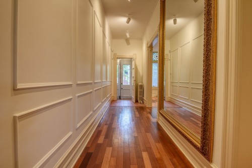 439 Av. Elm , Westmount, QC H3Y 3H9 3