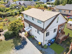 245 Sabiston St Nanaimo, BC V9R 1M4