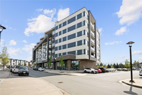 #205-947 Whirlaway Cres  Langford, BC V9B 6Z9