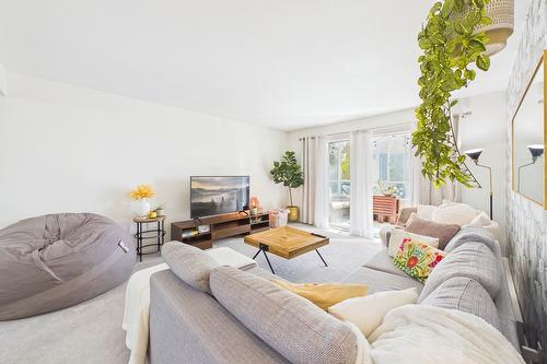 302-987 KLO Road  Kelowna, BC V1Y 9L2