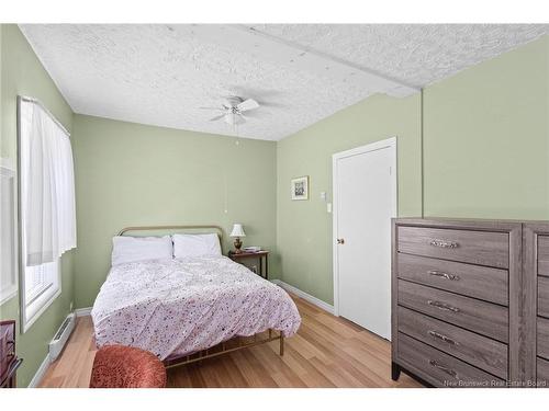 23 Oak Street, Minto, NB 