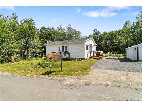 23 Oak Street, Minto, NB 