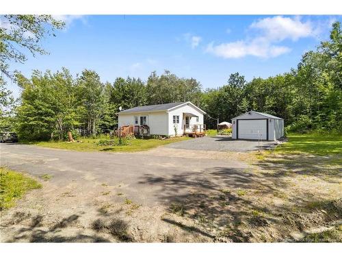 23 Oak Street, Minto, NB 