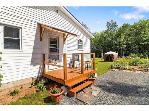 23 Oak Street, Minto, NB 