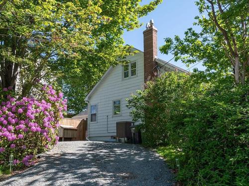 3 Scotsburn Avenue, Dartmouth, NS 