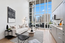 532-5 Hanna Avenue Toronto, ON M6K 0B3