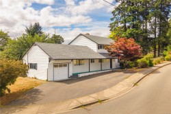 5892 Jaynes Rd Duncan, BC V9L 3C1