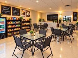 1-1890 Cooper Road Kelowna, BC V1Y 8B7