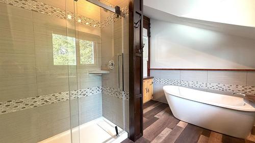 1401 8Th Avenue, Fernie, BC 