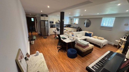 266A Av. Allion , Montréal (LaSalle), QC H8P 2C5 2