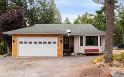 3271 Thain Rd Cobble Hill, BC V8H 0B4