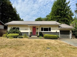 5933 Deuchars Dr Duncan, BC V9L 1L5