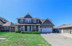 492 Park Forest Dr Campbell River, BC V9W 0E3