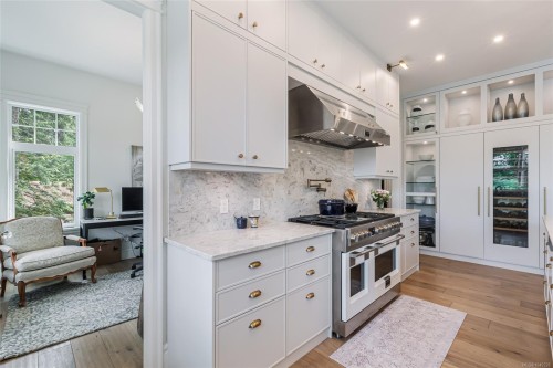 3973 Cove Rd, Ladysmith, BC 