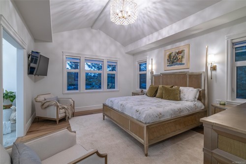 3973 Cove Rd, Ladysmith, BC 