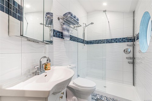 3973 Cove Rd, Ladysmith, BC 