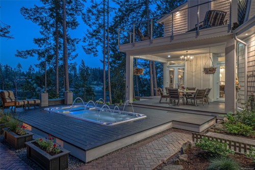 3973 Cove Rd, Ladysmith, BC 