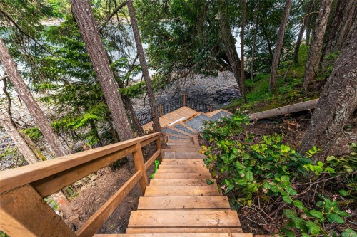 3973 Cove Rd, Ladysmith, BC 
