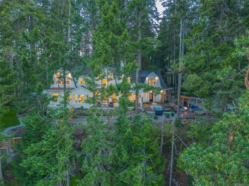 3973 Cove Rd, Ladysmith, BC 