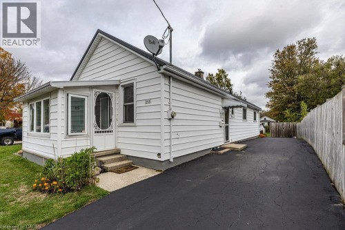 259 METCALFE Street N  Simcoe, ON N3Y 3Y1