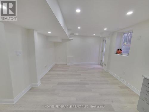BSMT - 6959 TASSEL CRESCENT , Mississauga, Ontario L5W 1G9 4