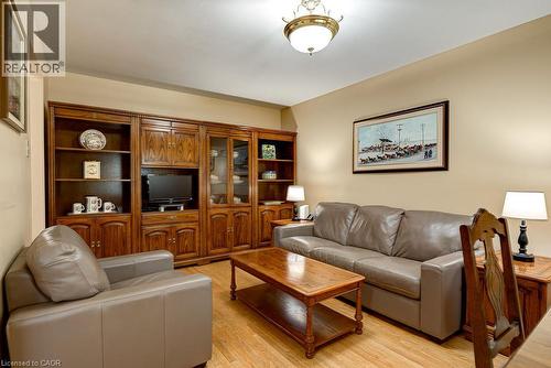 210 Shelley Drive, Kitchener, ON 