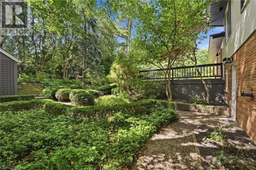 571 Leonard Court, Burlington, ON 