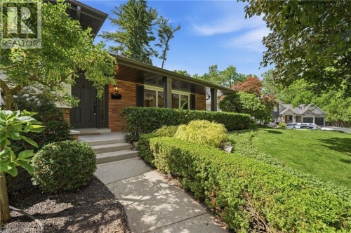 571 Leonard Court, Burlington, ON 