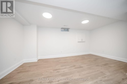 5843 Rainspring Drive, Mississauga, ON 