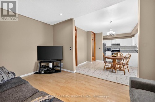703 Twain Avenue, Mississauga, ON 