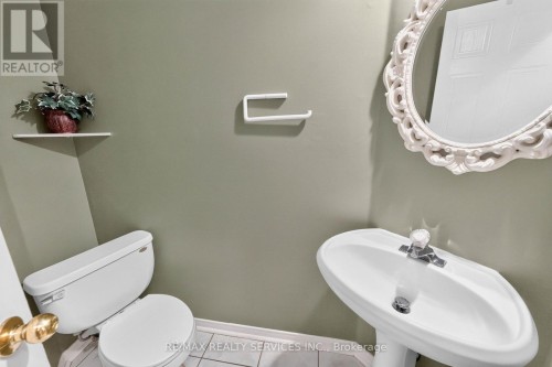 703 Twain Avenue, Mississauga, ON 