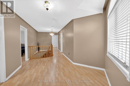 703 Twain Avenue, Mississauga, ON 