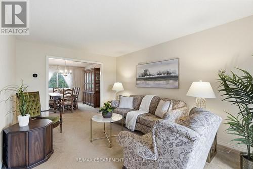 158 Rushdale Drive, Hamilton, ON 
