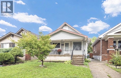 1794 GLADSTONE  Windsor, ON N8W 2N3