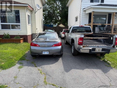 4 car parking - 9 Bergin Avenue, Cornwall, ON 