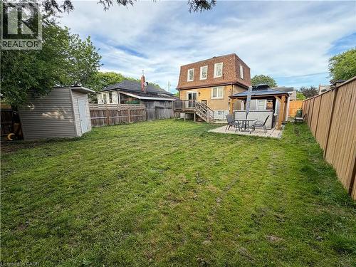 spacious yard - 94 Howard Avenue, Hamilton, ON 