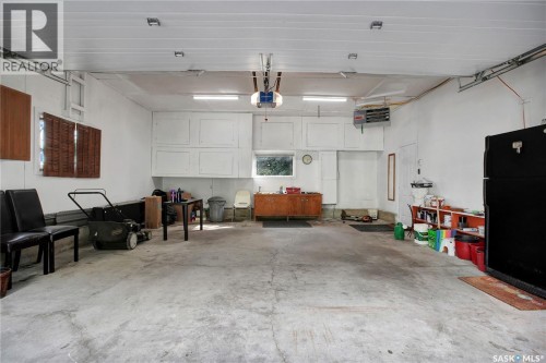 30 Yale Crescent, Saskatoon, SK 