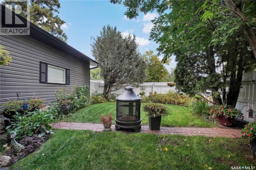 30 Yale Crescent, Saskatoon, SK 