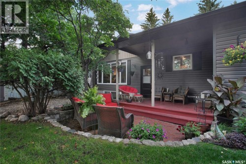 30 Yale Crescent, Saskatoon, SK 