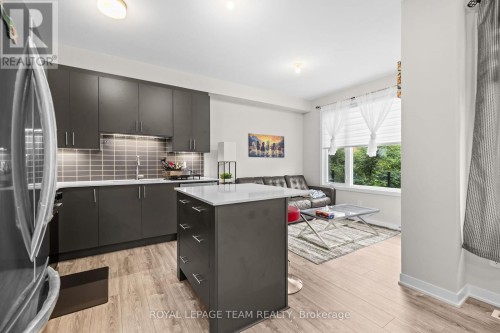708 EXPANSION ROAD , Ottawa, Ontario K2J 7G4 4