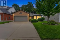 52 DARREN Crescent  Cambridge, ON N3C 3Y9